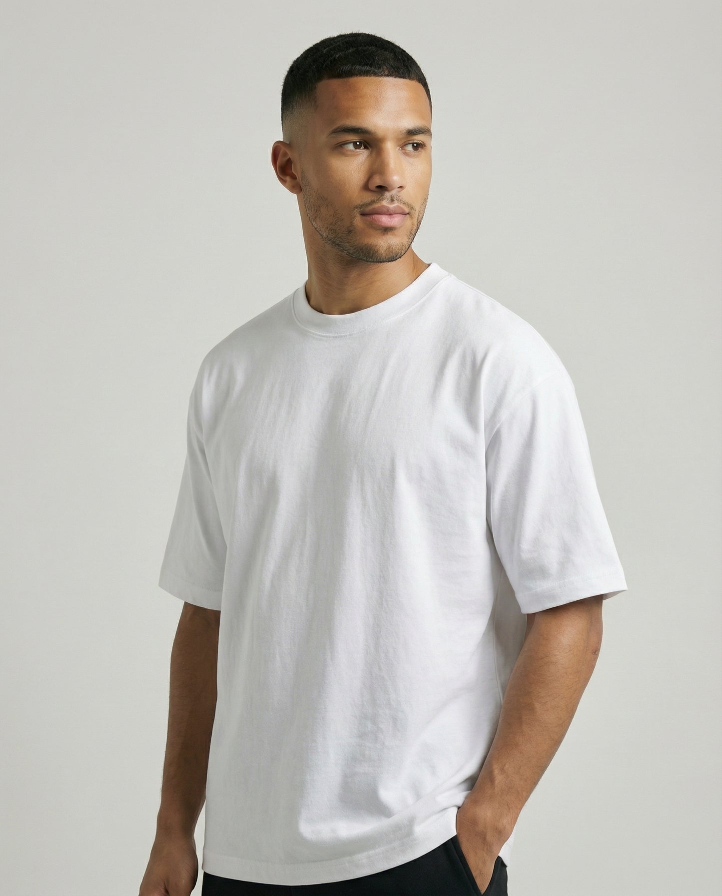 Biacas Essential White T-Shirt – Pure Modern Fit