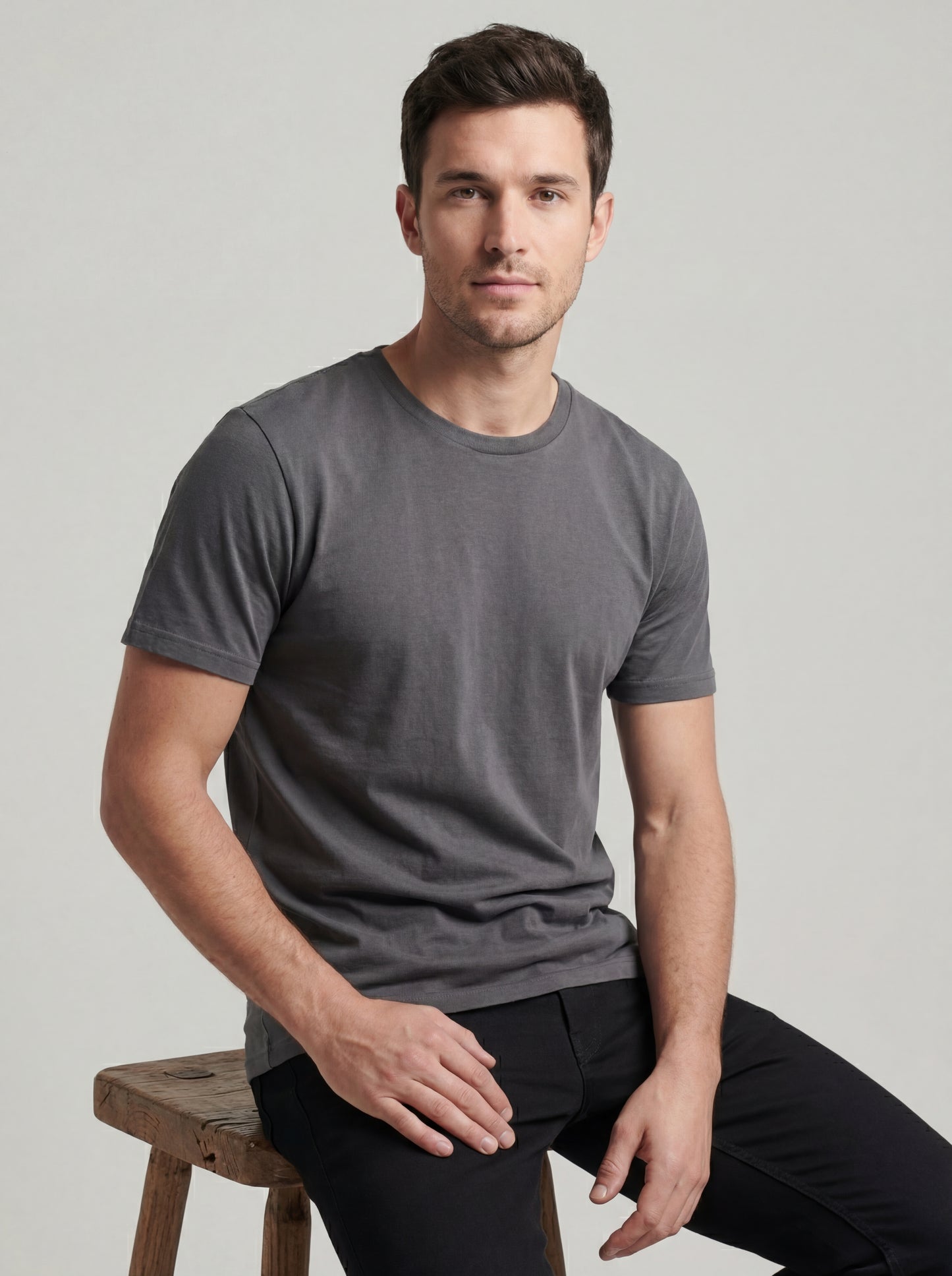 Biacas Essential Grey T-Shirt – Modern Classic Fit